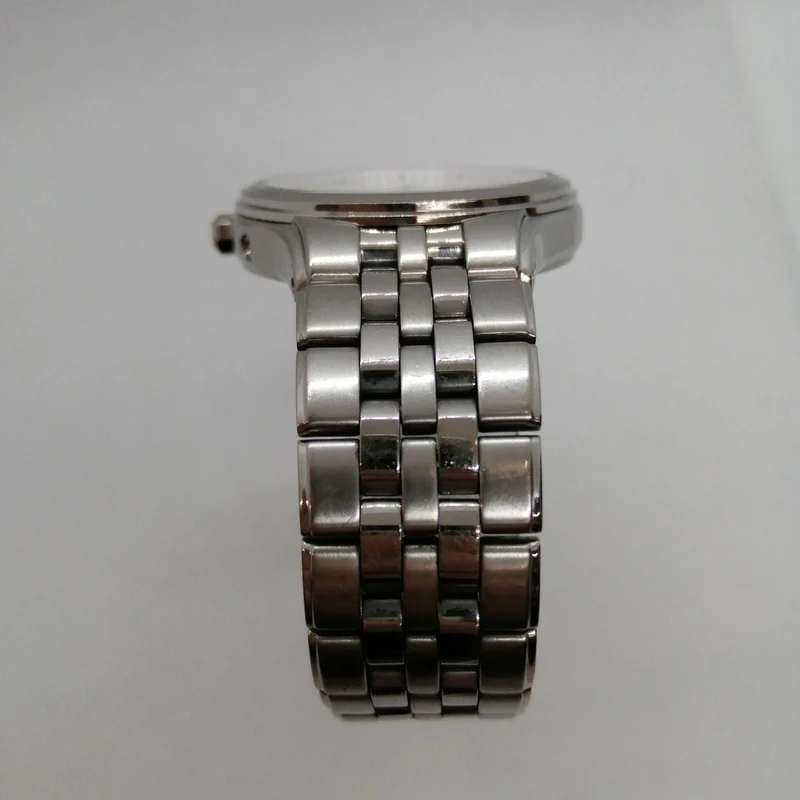 CITIZEN Funkgesteuerte Solar-Armbanduhr H111-T013627