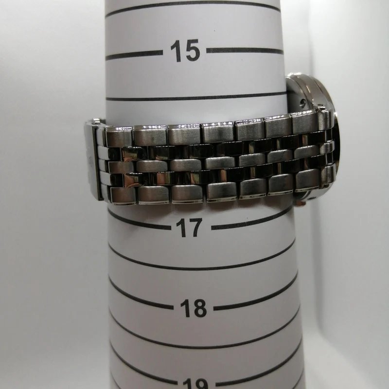 CITIZEN Funkgesteuerte Solar-Armbanduhr H111-T013627