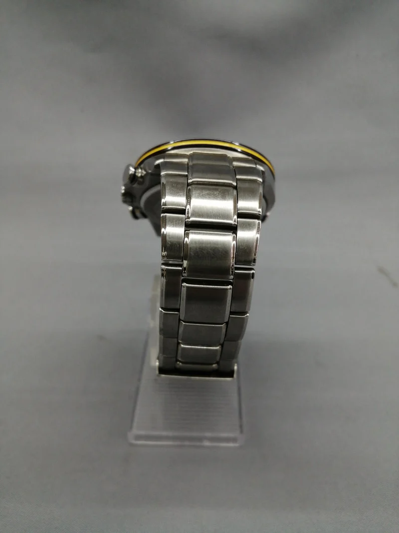 [SCHROTT] CITIZEN Quarz-Armbanduhr H800-S081157