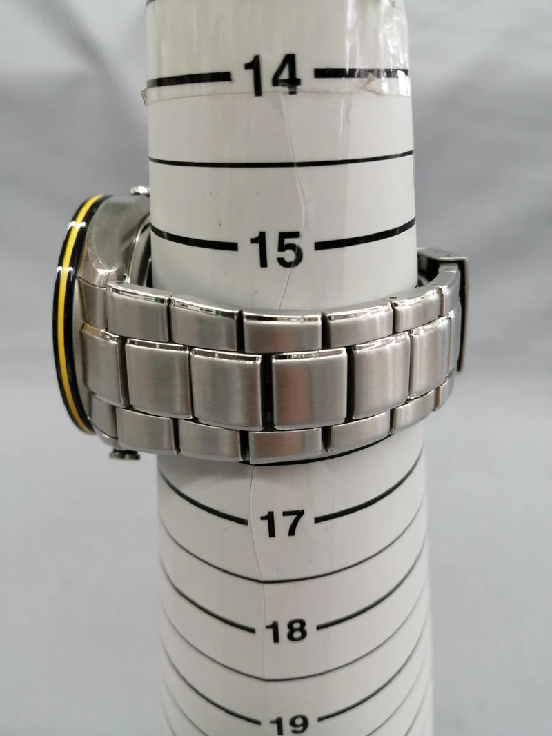 [SCHROTT] CITIZEN Quarz-Armbanduhr H800-S081157