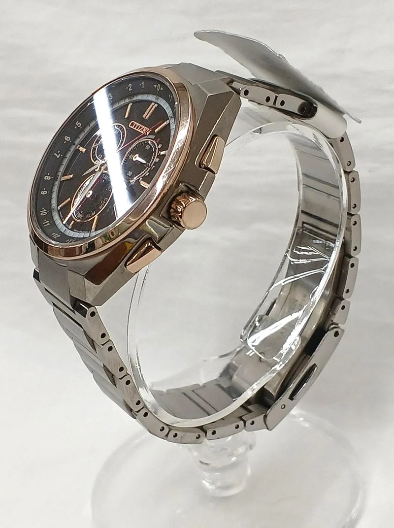CITIZEN Eco-Drive Funk-Armbanduhr CB5044-62E