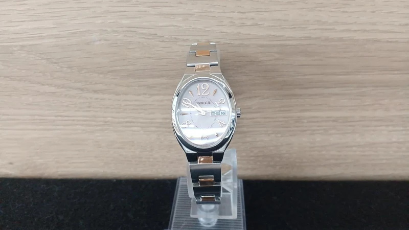CITIZEN WICCA Solaruhr 9N1050099