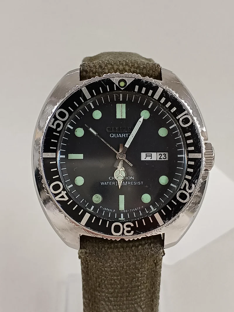 CITIZEN Kristron Taucheruhr Quarz 4-732308