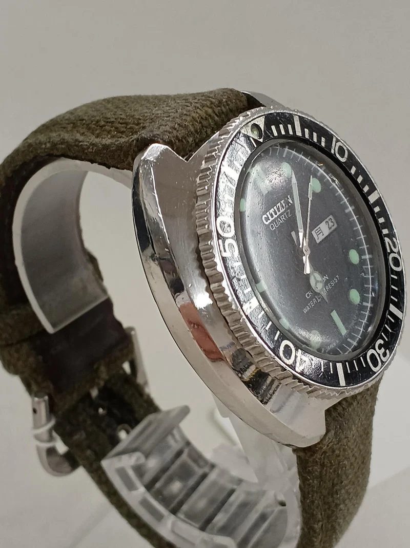 CITIZEN Kristron Taucheruhr Quarz 4-732308
