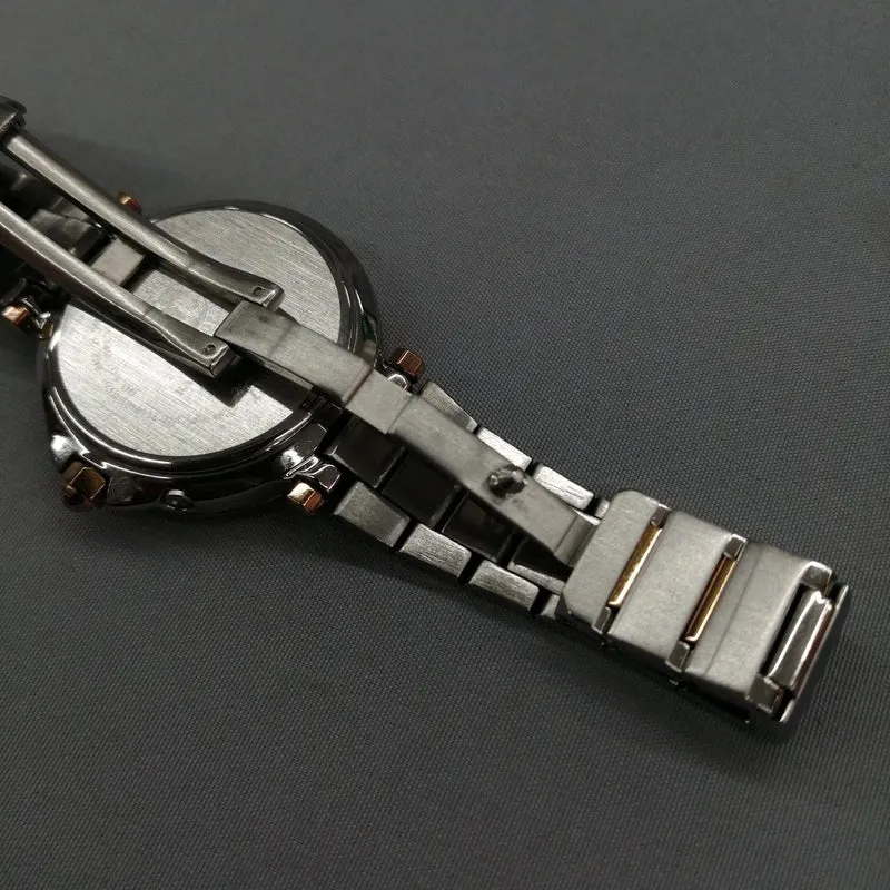 [SCHROTT] CITIZEN Solar-Funkarmbanduhr H240-T018238