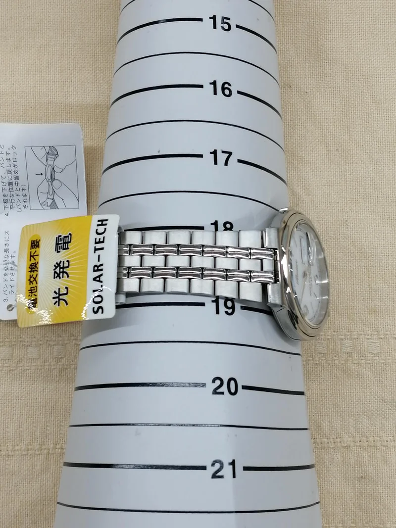 CITIZEN Solar-Armbanduhr E101-S058147