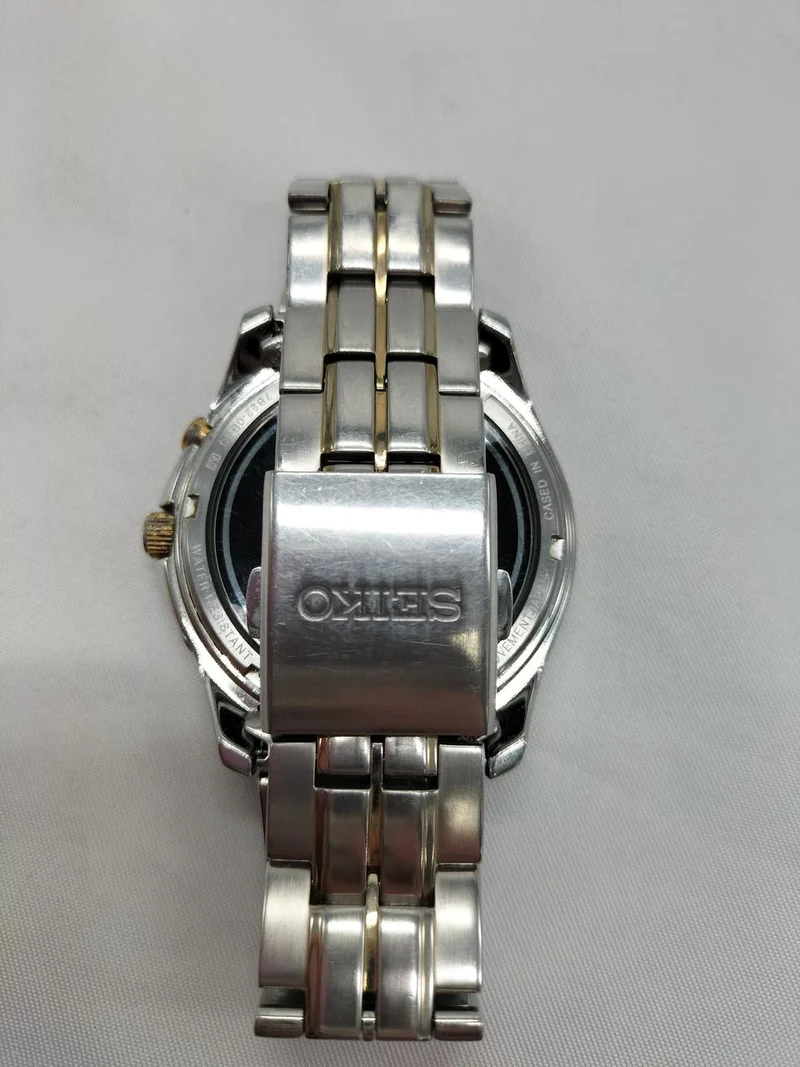 SEIKO Armbanduhr: Funkfernsteuerung Solar