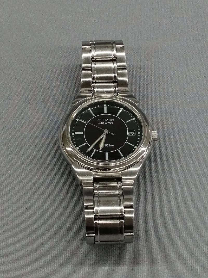 [SCHROTT] CITIZEN Quarz-Armbanduhr E111-S027161
