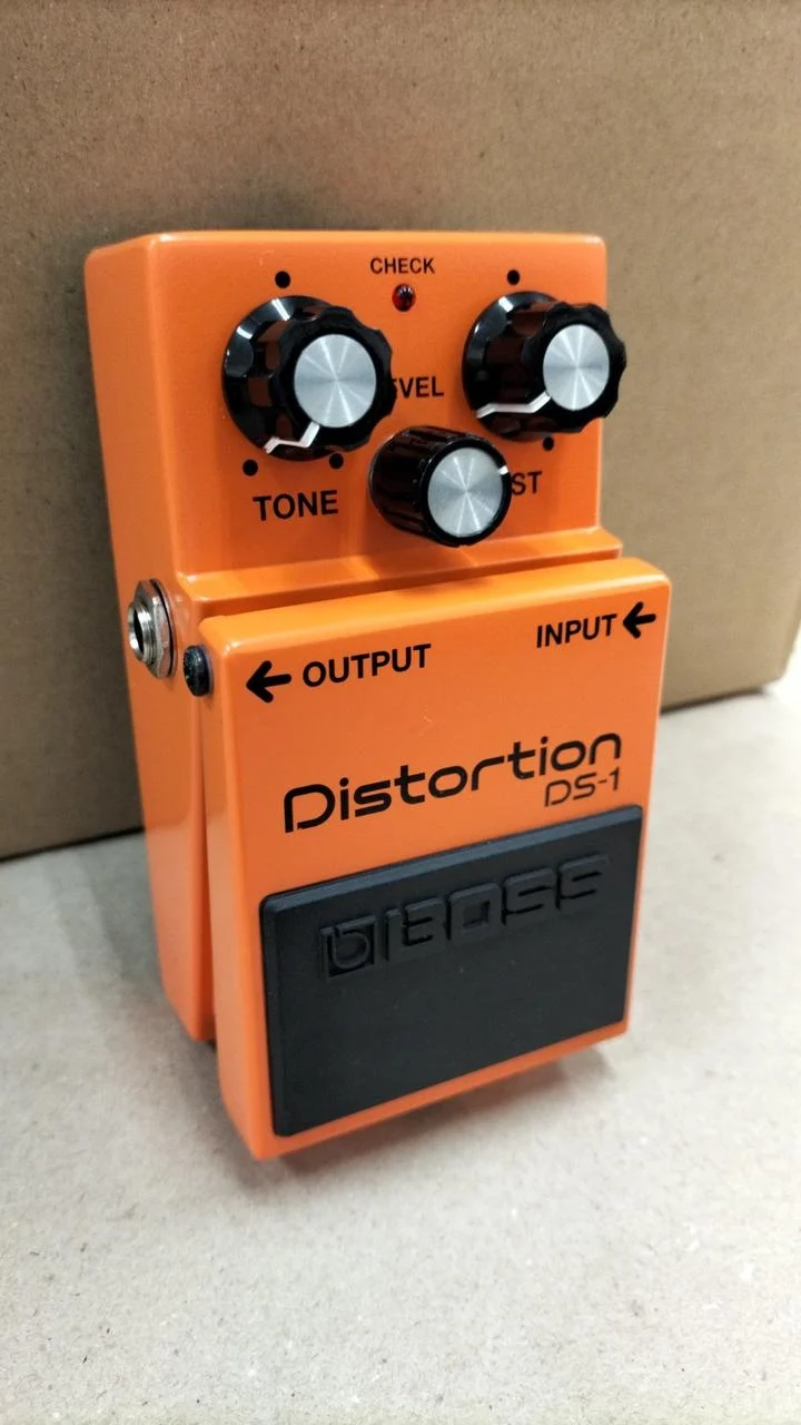 BOSS Effektpedal: DS-1