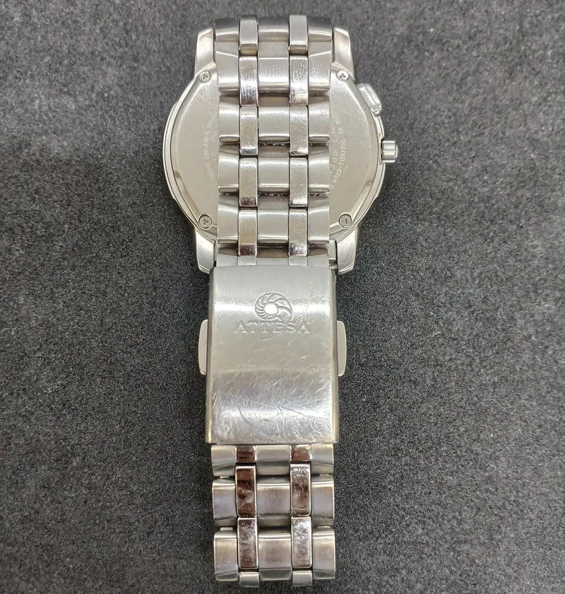 CITIZEN Analog Solar Radio Wave H110-T010156