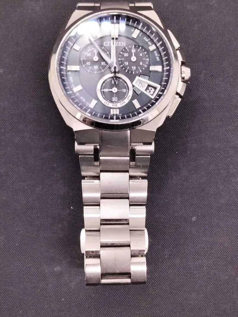 CITIZEN Analoges Solarradio H610-T018050
