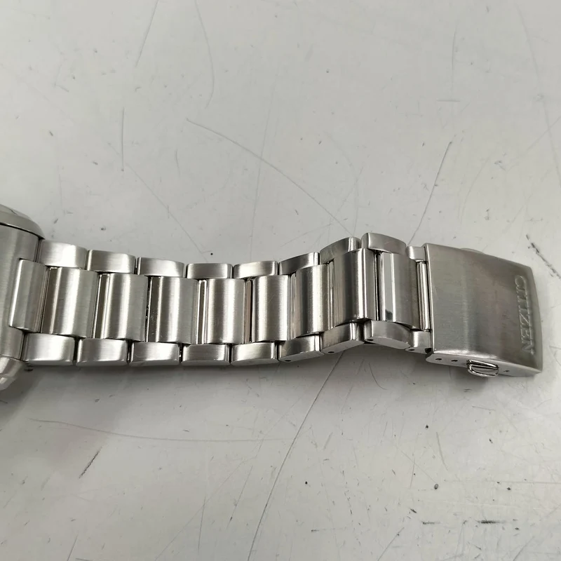 CITIZEN Armbanduhr H820-R006622