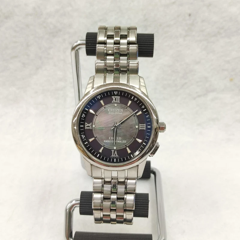CITIZEN Funkgesteuerte Solar-Armbanduhr H435-T008526