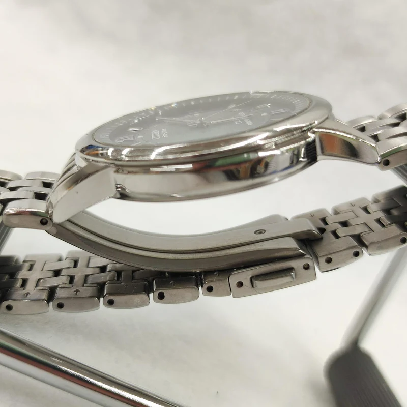 CITIZEN Funkgesteuerte Solar-Armbanduhr H435-T008526