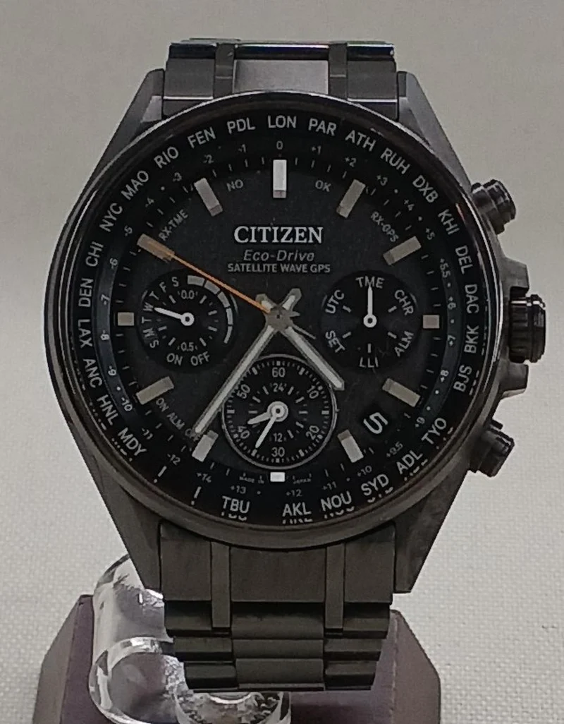 CITIZEN Citizen Atessa Herrenarmbanduhr F950-T024521