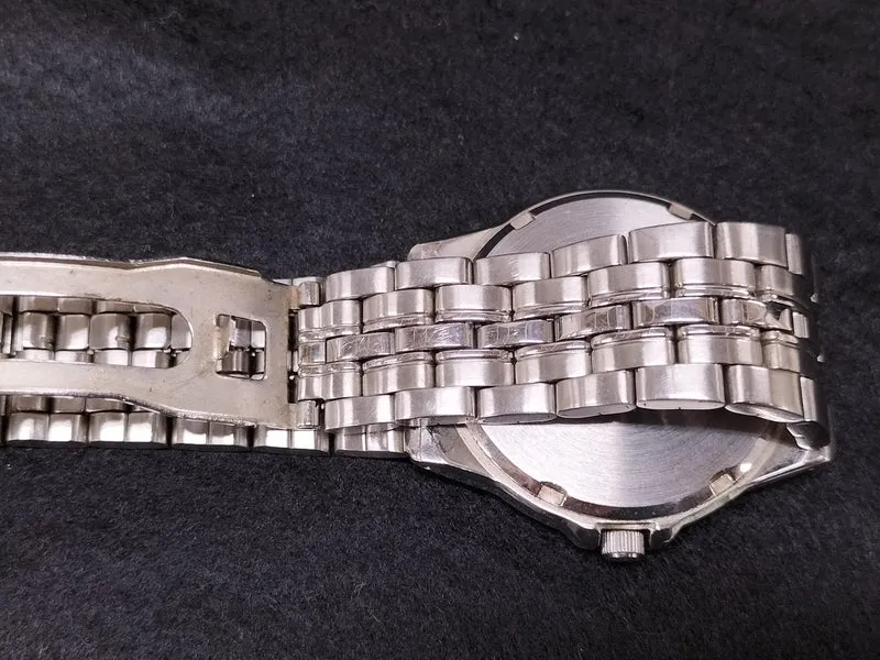 CITIZEN Solar-Funkuhr E030-K16253