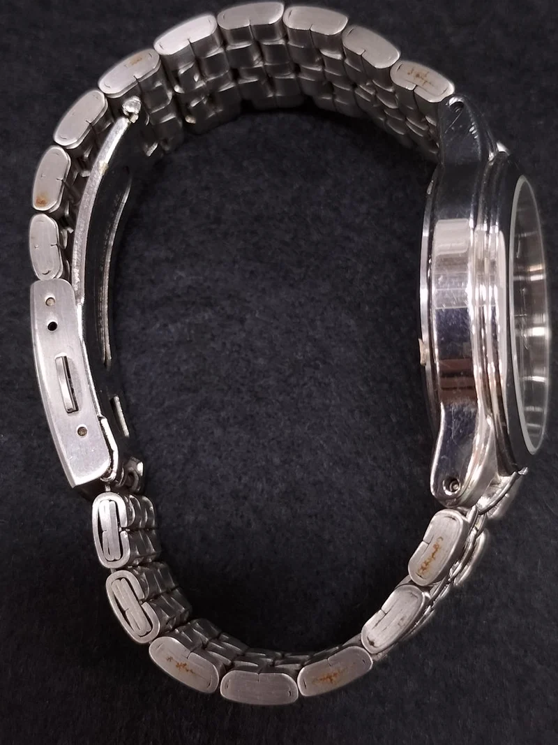 CITIZEN Solar-Funkuhr E030-K16253
