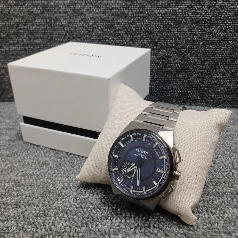 CITIZEN Armbanduhr CC3097-52L