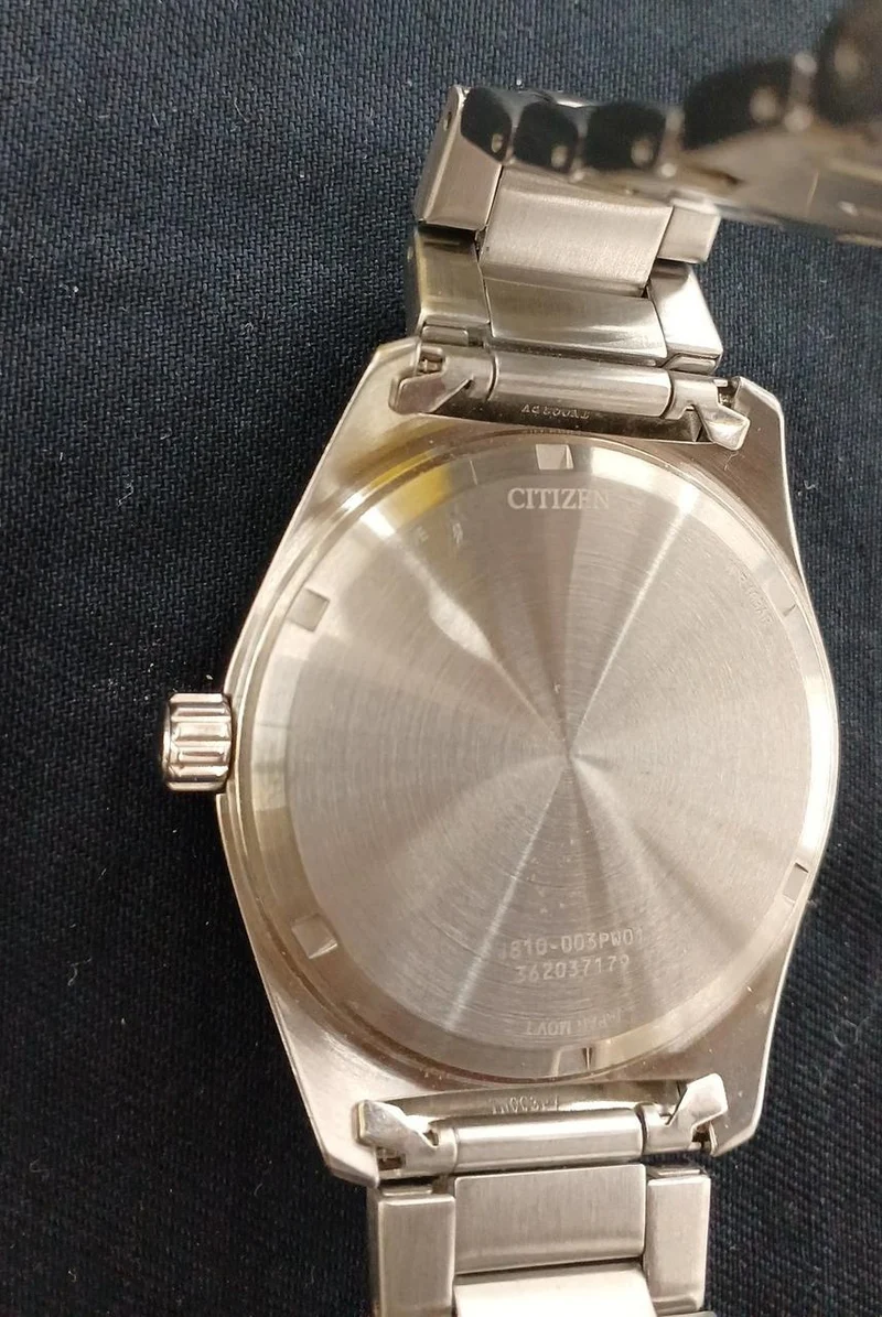 CITIZEN Armbanduhr AW1760-81X J810-003PW01