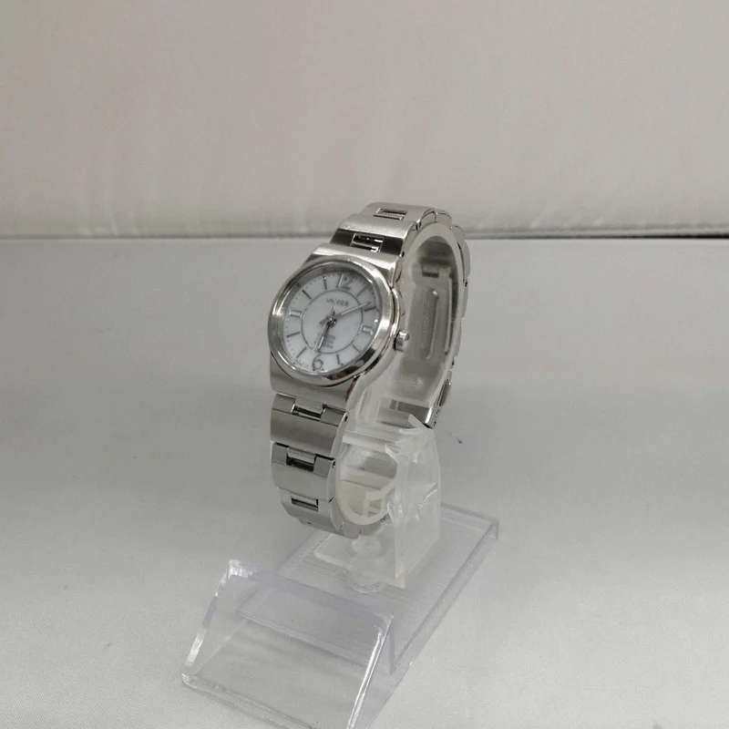 CITIZEN Solar-Armbanduhr E031-S039321