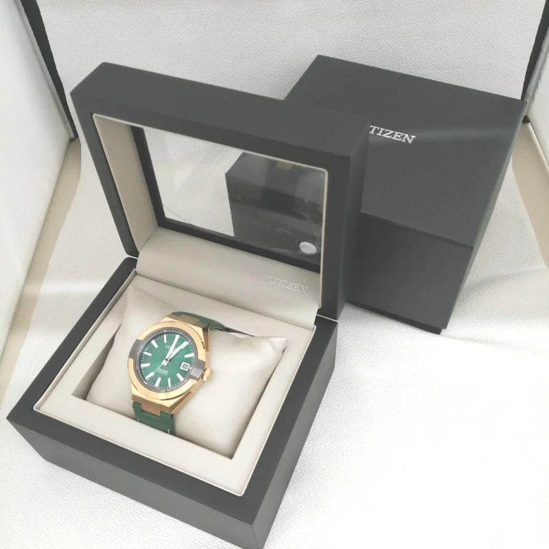 CITIZEN Series Eight 870 NA1002-15W