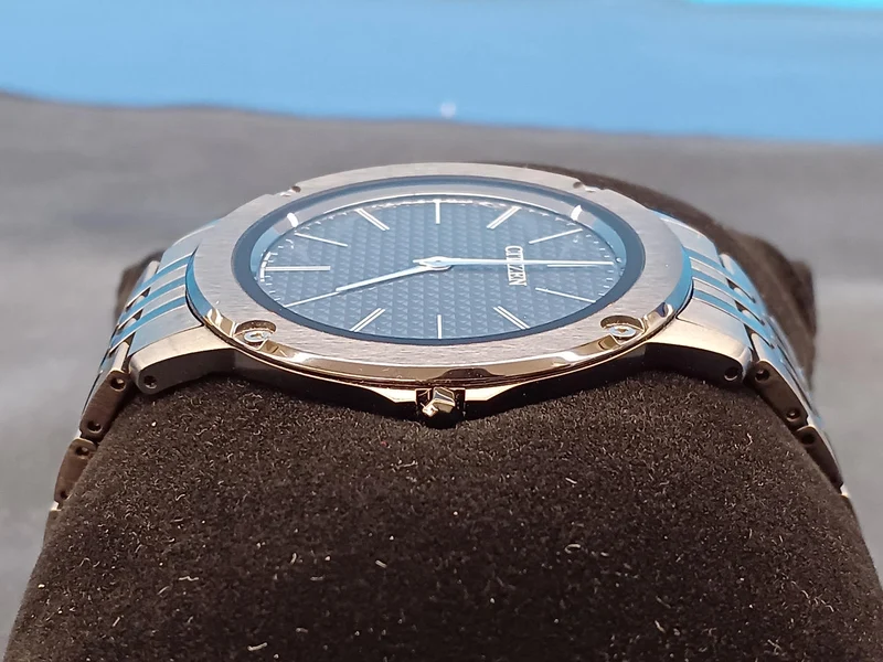 CITIZEN Eco Drive One AR5074-53E