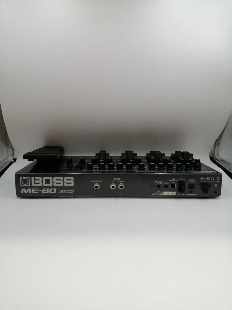 BOSS Multi-Effektpedal ME-80