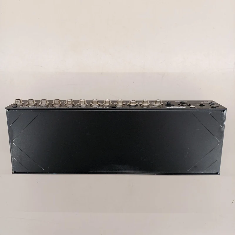 BOSS Multi-Effekt-Switcher MS-3