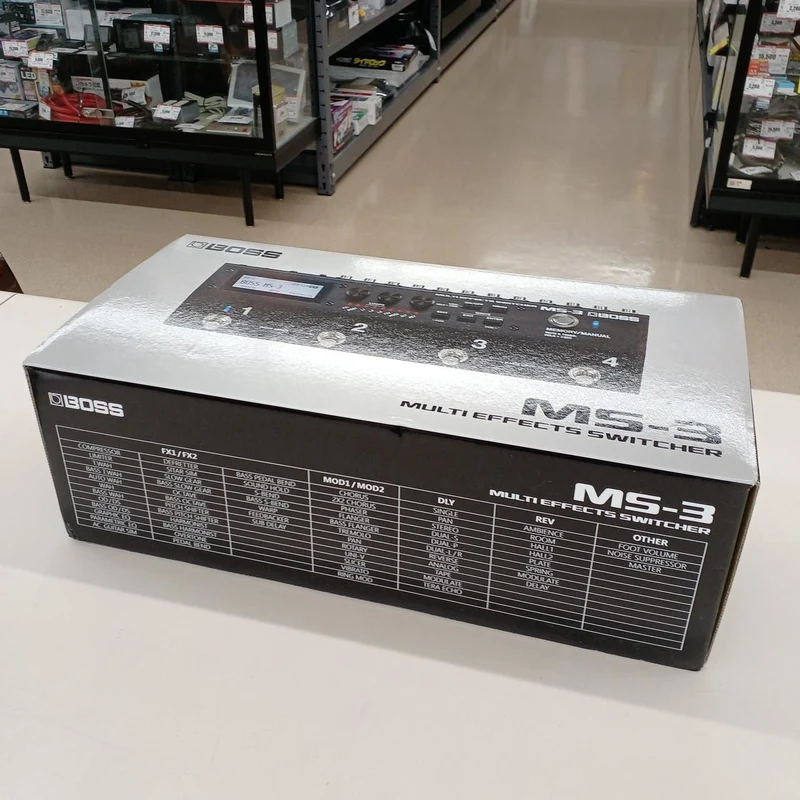 BOSS Multi-Effekt-Switcher MS-3