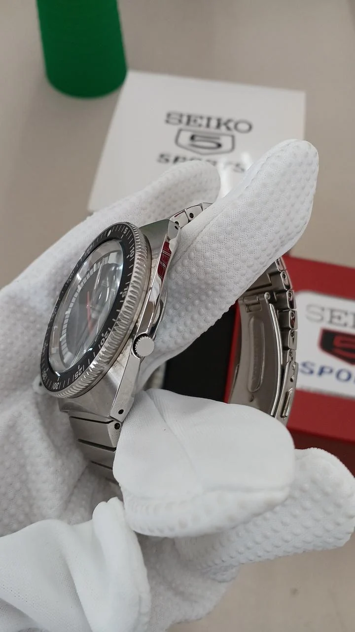 SEIKO 5 SPORTS SBSA223