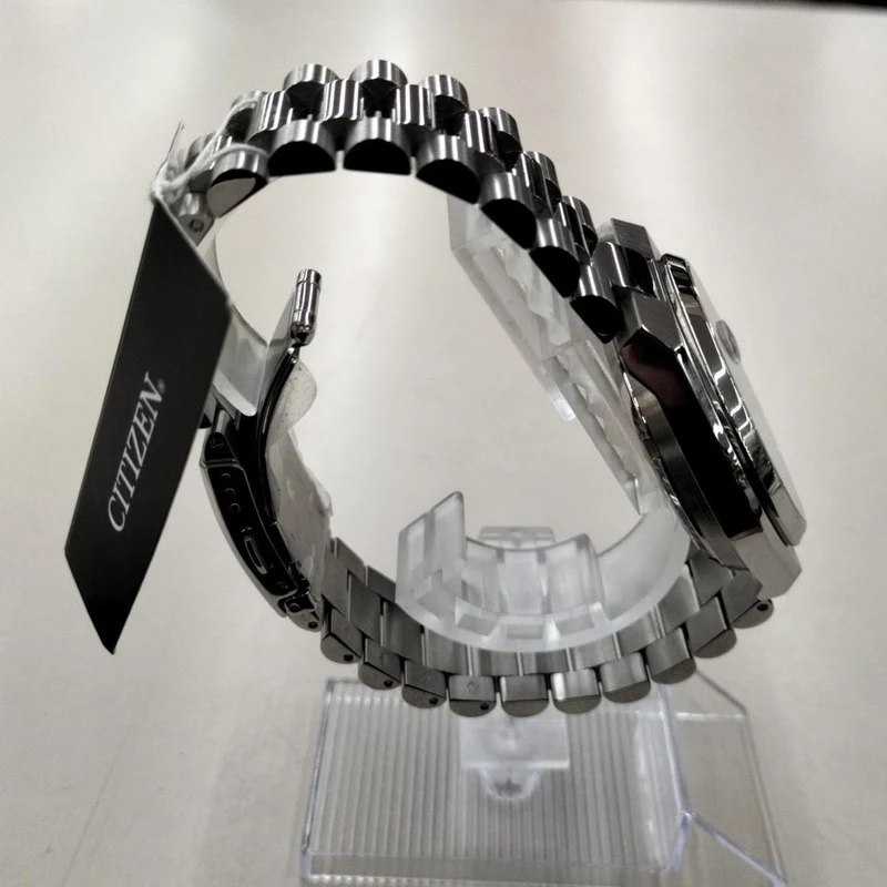 CITIZEN Automatik-Armbanduhr NJ0150-81L