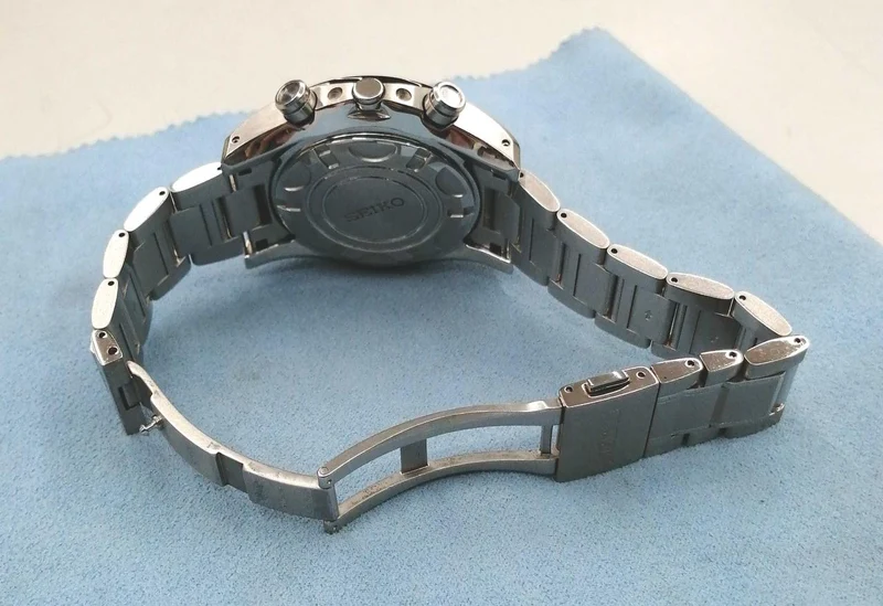 SEIKO Quarz-Armbanduhr 7T82-0AE0
