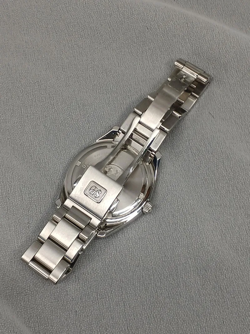 SEIKO GS Quartz 9F82-0AF0