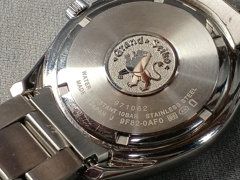 SEIKO GS Quartz 9F82-0AF0