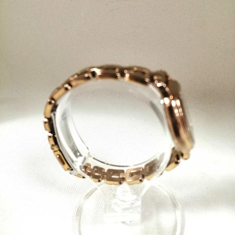 CITIZEN WICCA Solar-Armbanduhr E031-R0007483 Gold