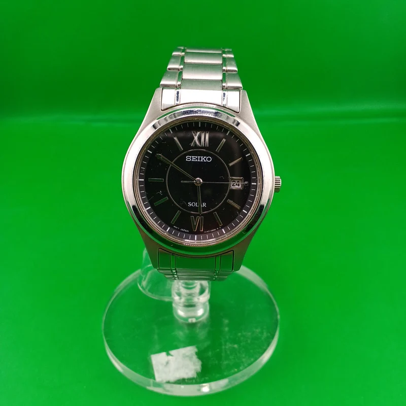 SEIKO Solar-Armbanduhr V147-0AD0