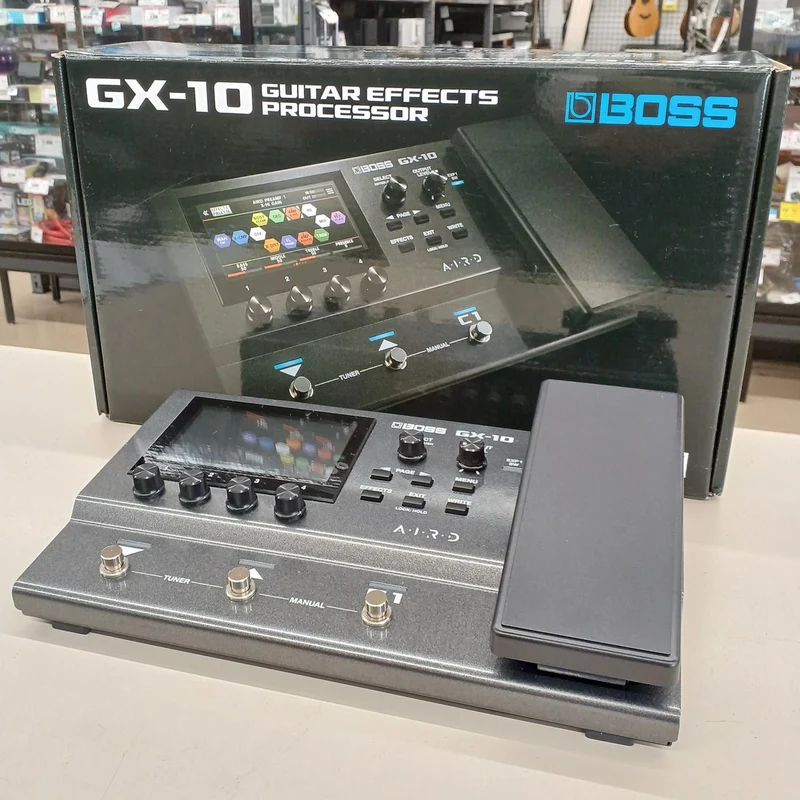 BOSS Gitarreneffektprozessor GX-10