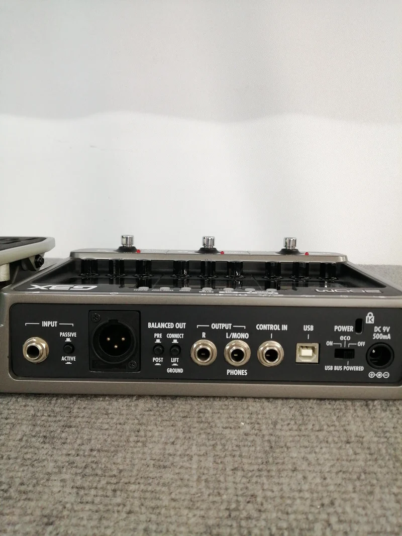ZOOM Multi-Effektpedal G3X