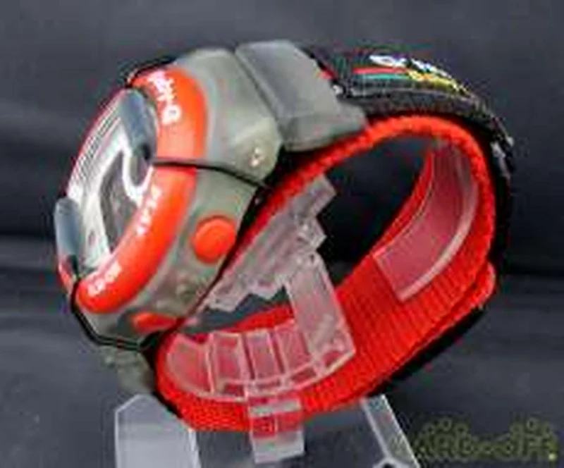 CASIO BABY-G X-TREME BG-390 (Rot×Schwarz)