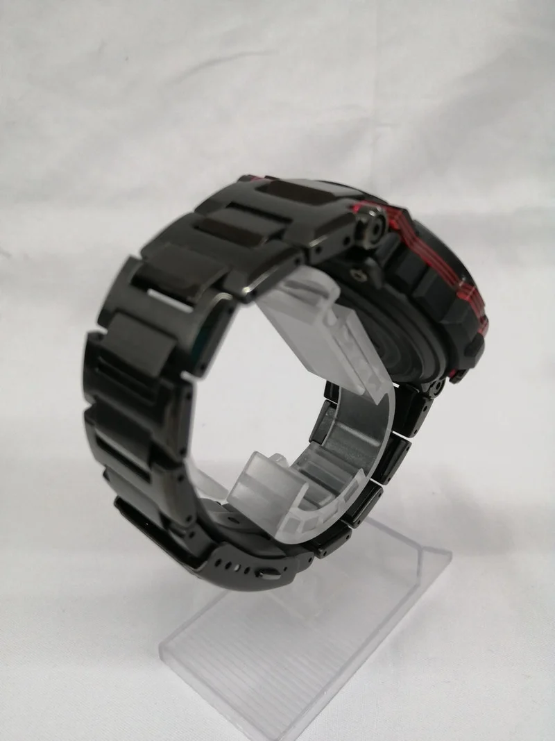CASIO G-SHOCK Funkgesteuerte Solaruhr MTG-B1000