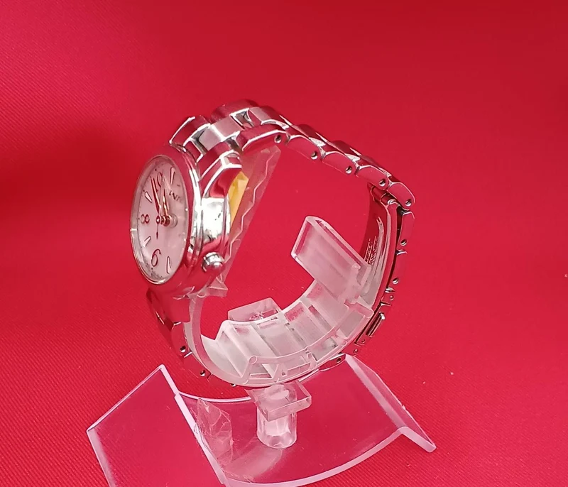 CITIZEN Solar-Armbanduhr E001-R005448