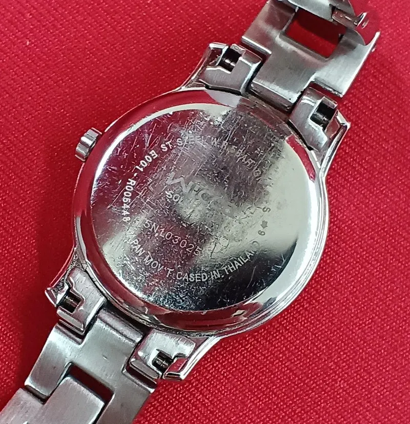 CITIZEN Solar-Armbanduhr E001-R005448