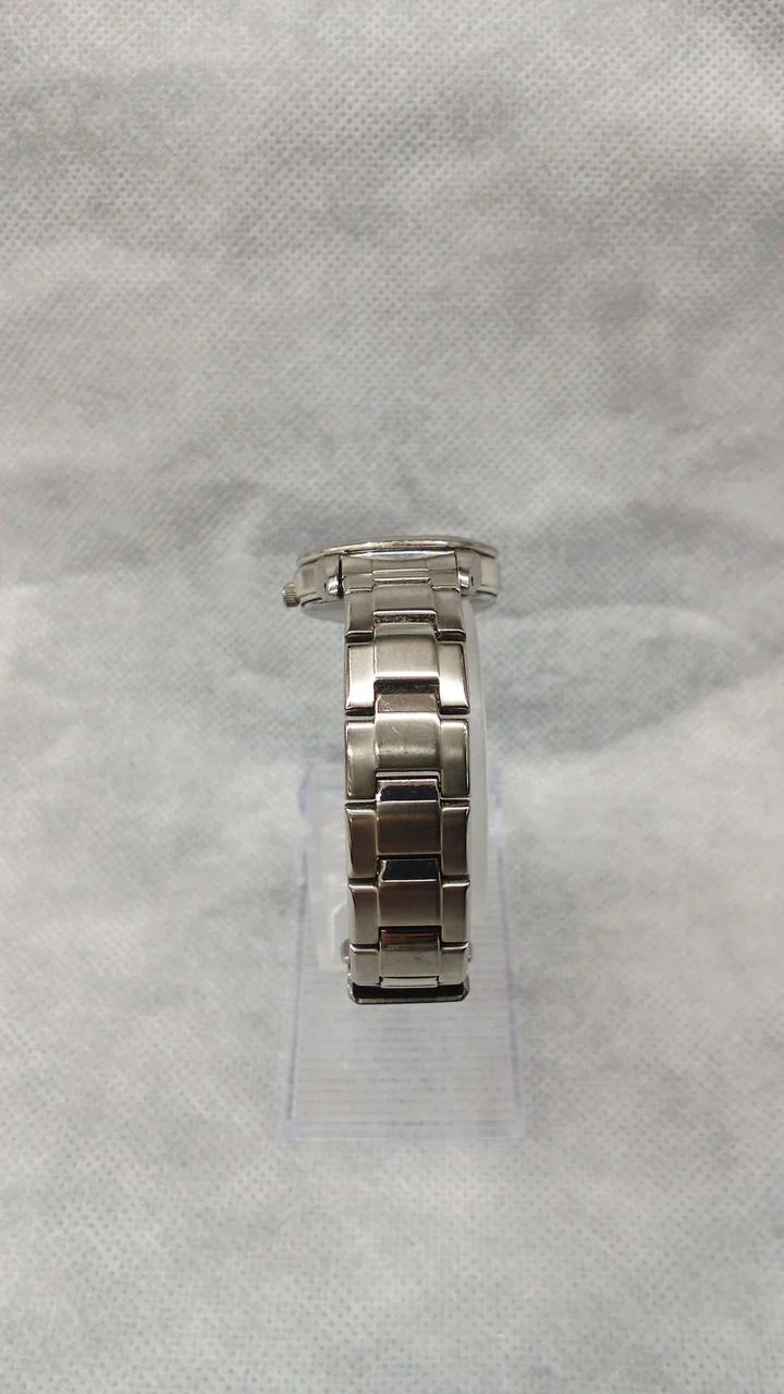 CITIZEN Solar-Armbanduhr E001-S024633