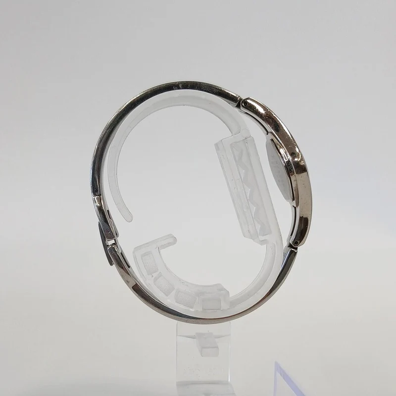 SEIKO Quarz-Armbanduhr Y151-5D80