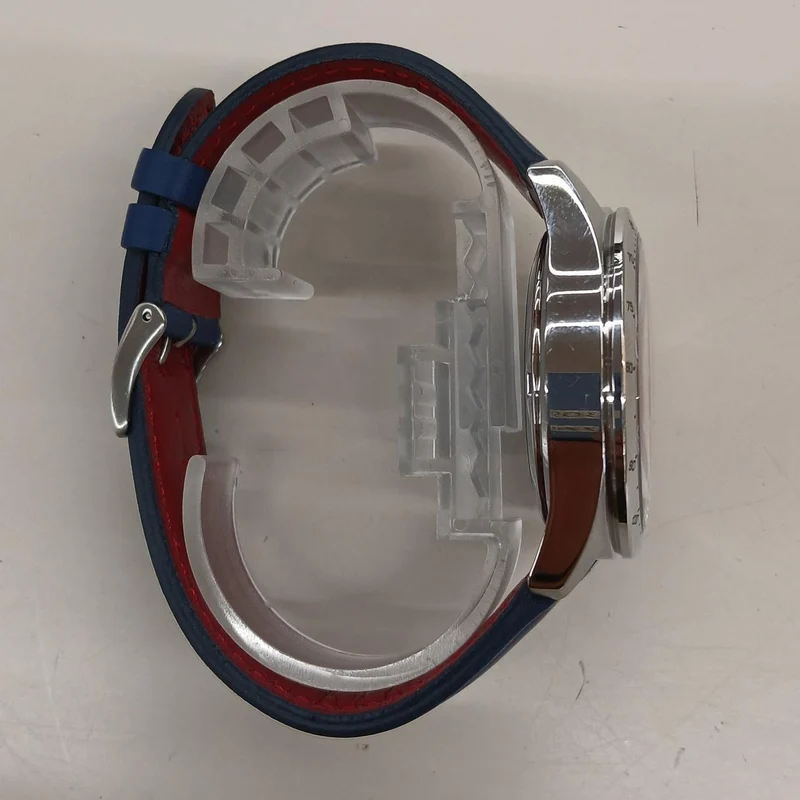 SEIKO Quarz-Analog-Armbanduhr 8T63-01Y0