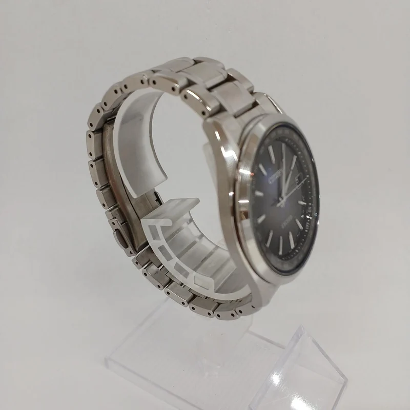 CITIZEN EXCEED H147-A1CT201 / Sternenwolken / Limitiert auf 300 Flaschen