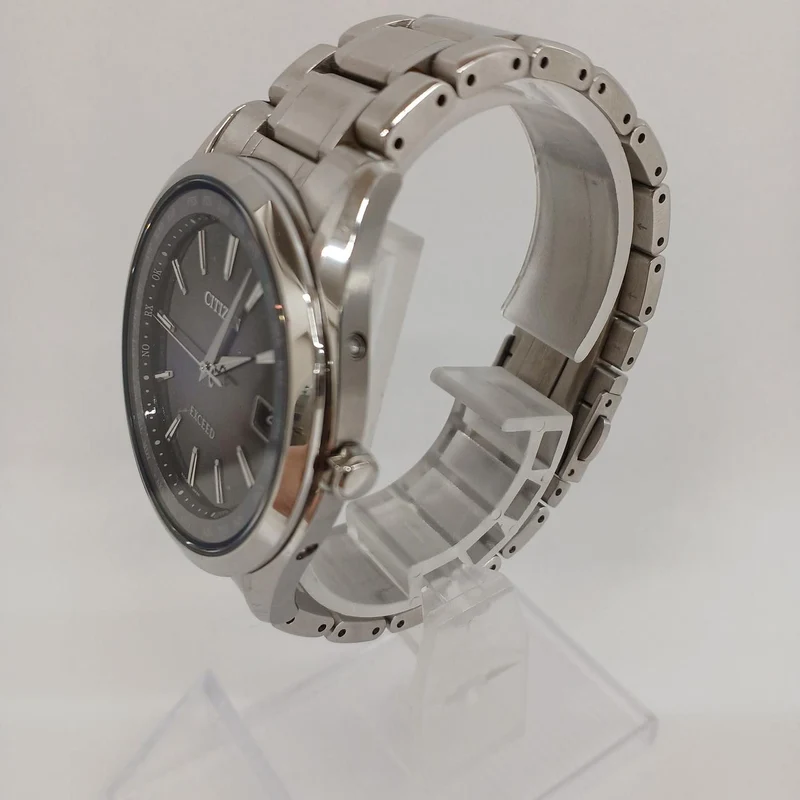 CITIZEN EXCEED H147-A1CT201 / Sternenwolken / Limitiert auf 300 Flaschen