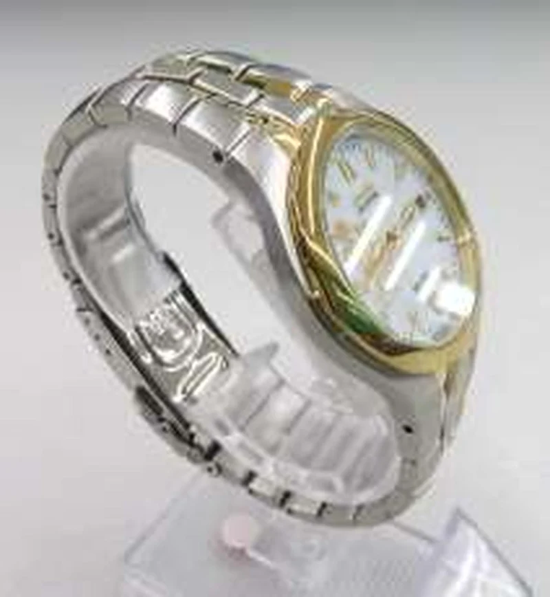CITIZEN Quarz-Analog-Armbanduhr E111-K15699