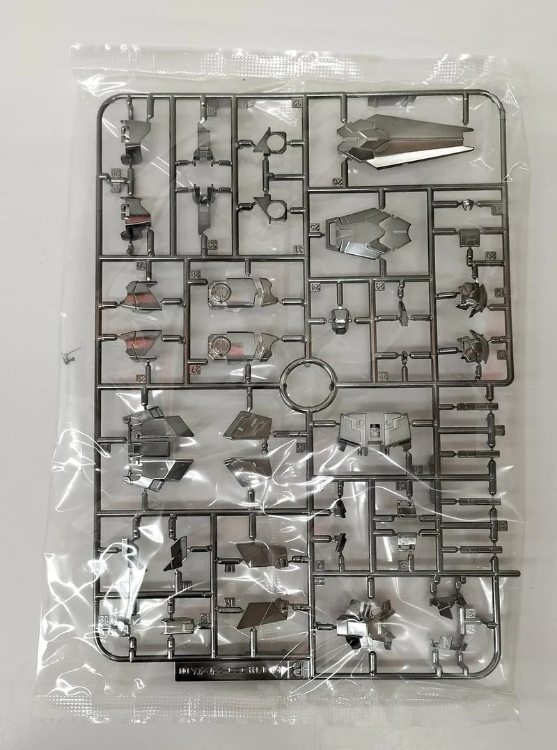 BANDAI HG 1/144 Unicorn Gundam Einheit 3 ​​Phenex