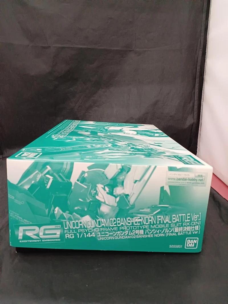 BANDAI Mobile Suit Gundam UC Unicorn Gundam Unit 2 Banshee Norn
